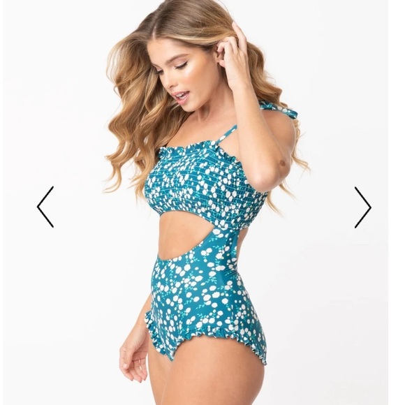 Retro Smocked one piece cut out swimsuit navy and white juniors Large 11-13 - Picture 6 of 6